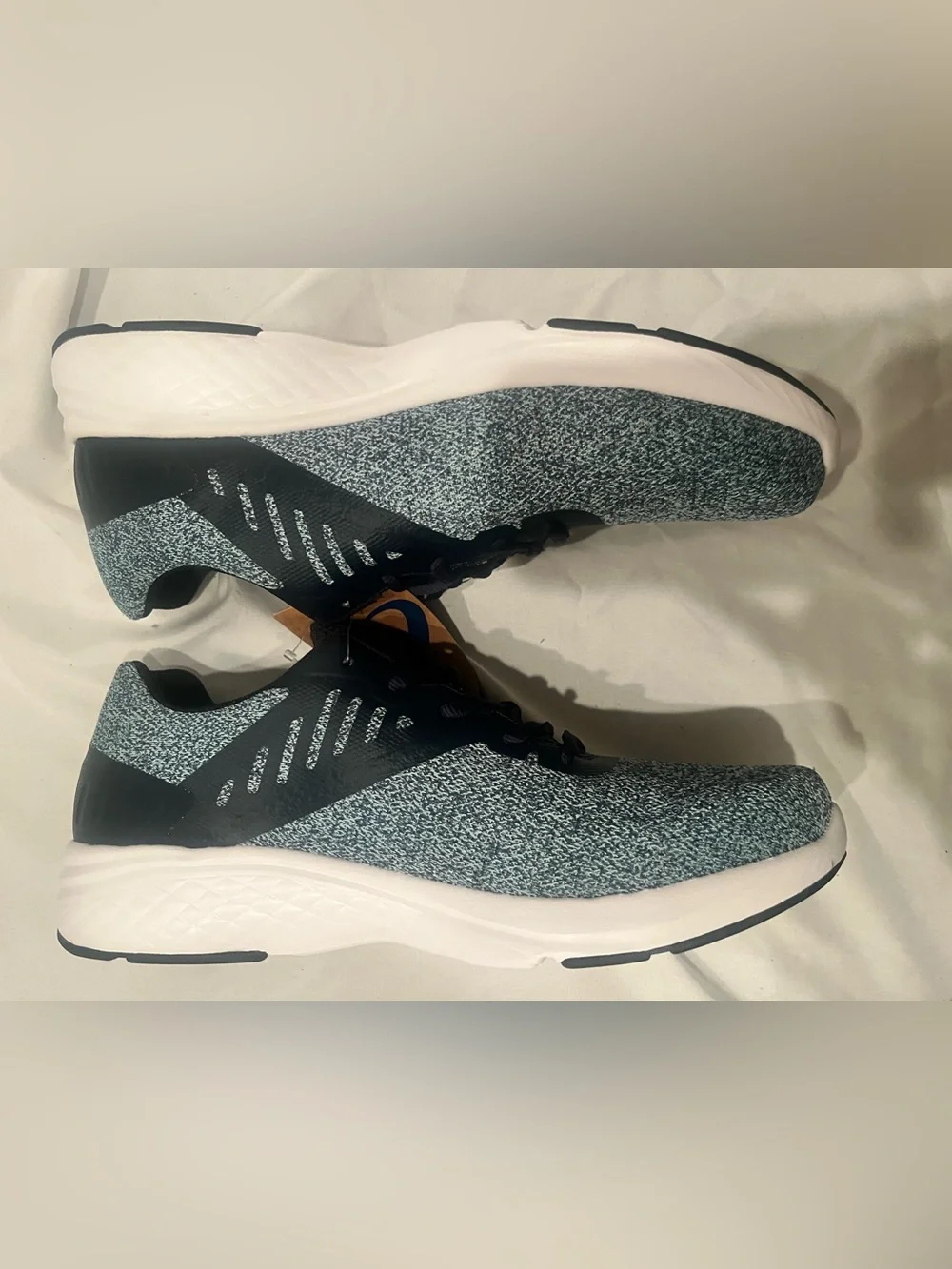 Asics lightweight knit